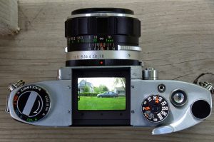 A view through the Miranda's top down viewfinder. Like with a TLR, the image is reversed, left is right, and right is left.