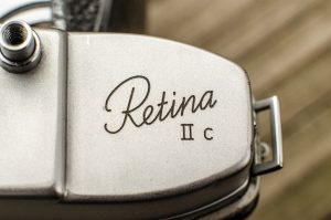 The Retina IIc logo is proudly displayed on the top plate.
