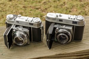 The Kodak IIa and IIc side by side look very similar at first, but after spending time with and using them, they are very different cameras.