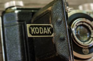 One of the many reasons I like prewar German cameras is the frequent use of subtle design elements like the Kodak logo on the kickstand.