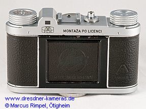Altix IV #243559 mit r�ckseitiger Gravur ?ZRAK MONTA?A PO LICENCI?, m�glicherweise eine Musterkamera der ersten in Jugoslawien gefertigten Altix-Kameras (R�ckwandleder fehlte und wurde nachtr�glich ersetzt)