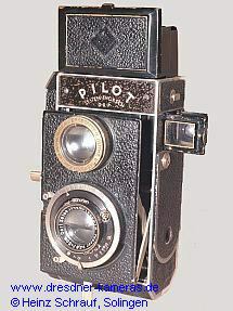 Pilot-3x4-Kamera mit Tessar 2,8/5cm Pilot-3x4-Kamera mit Tessar 2,8/5cm