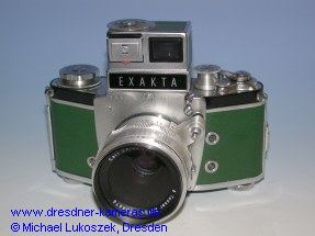 Varex IIa #933225 green leather-covered; with Tessar 2.8/50 and Ihagee exposure meter insert Varex IIa #933225 green leather-covered; with Tessar 2.8/50 and Ihagee exposure meter insert