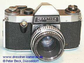 Praktica PL electronic mit elektrisch gesteuerten Verschlusszeiten