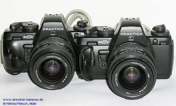T�terlichtbildkameras f�r den Erkennungsdienst Praktica BX�ED�H (Halbformat, 254 St�ck gefertigt) und Praktica BX�ED�V (Vollformat), hier die Versionen mit Vorlaufwerk.