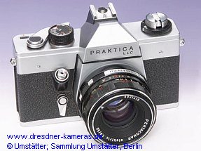 Praktica LLC #0010676 mit fl�gelf�rmigem Selbstausl�serhebel  und Objektiv Pentaconar elektric 1,8/50 #4931419
