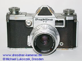 Praktina FX #34807 mit Tessar 2,8/50 und 1 Blitzbuchse Praktina FX #34807 mit Tessar 2,8/50 und 1 Blitzbuchse