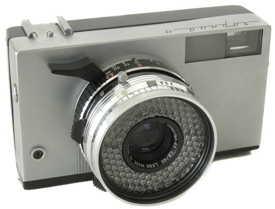 ロシア・ソ連製カメラ 写真集「Russian & Soviet Cameras」 38571_2.jpg?fit=1200,800&